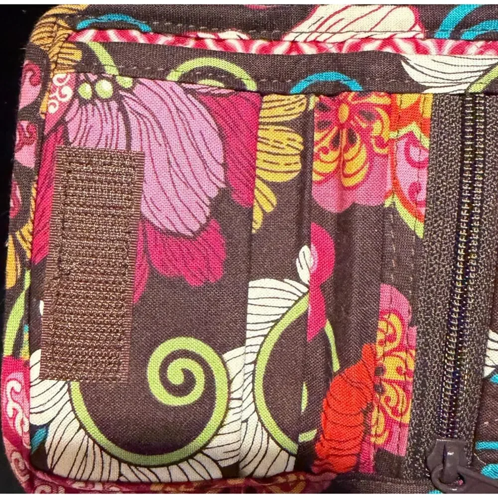 Vera Bradley Tri-Fold Wallet in Mod Floral Print NWOT